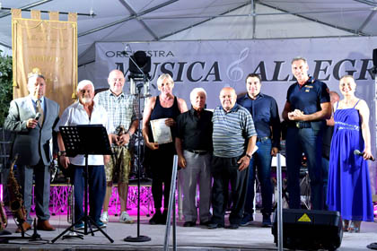 Raduno di premiati nel decennale